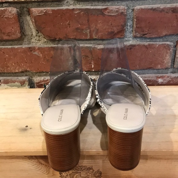 Cole Hahn Python Dakota Criss Cross Mule Sandal 🖤👡 - Picture 7 of 8